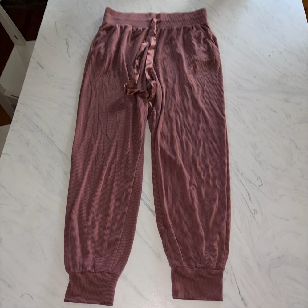 Victoria's secret PINK ribbed jogger pants m pajamas bottoms
